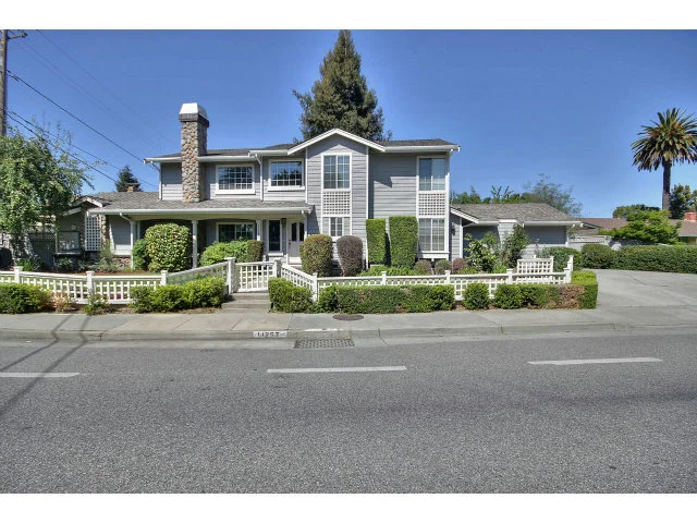 11257 Bubb, Cupertino, CA 95014
