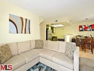11734 Avon #108, Los Angeles, CA 90066