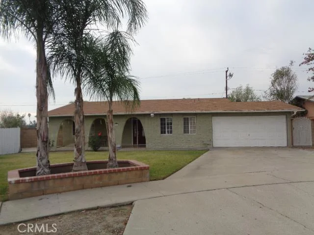 8684 Encina, Fontana, CA 92335