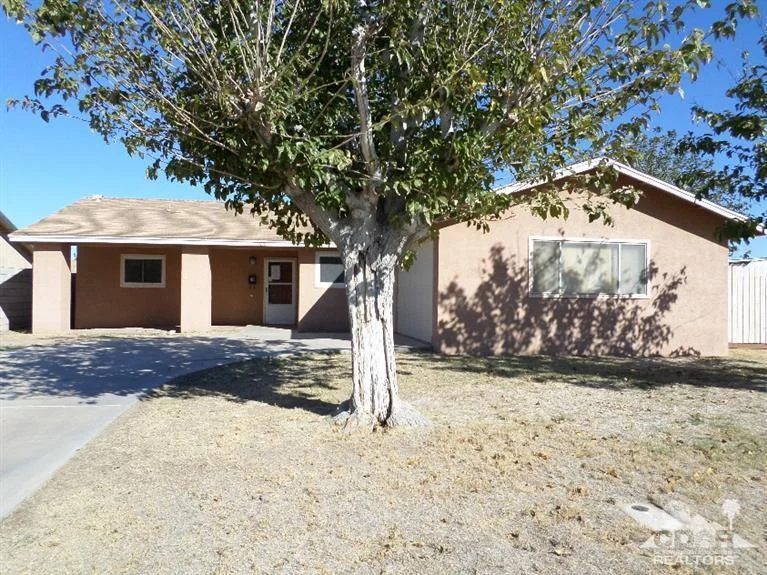 461 Parker, Blythe, CA 92225