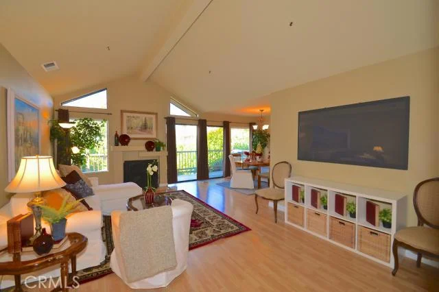 2559 Plaza Del Amo #302, Torrance, CA 90503