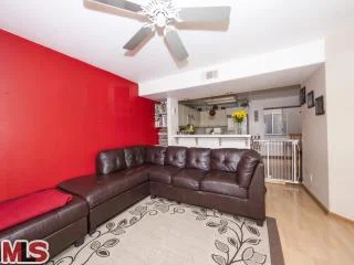 1154 Sycamore #10, Los Angeles, CA 90038