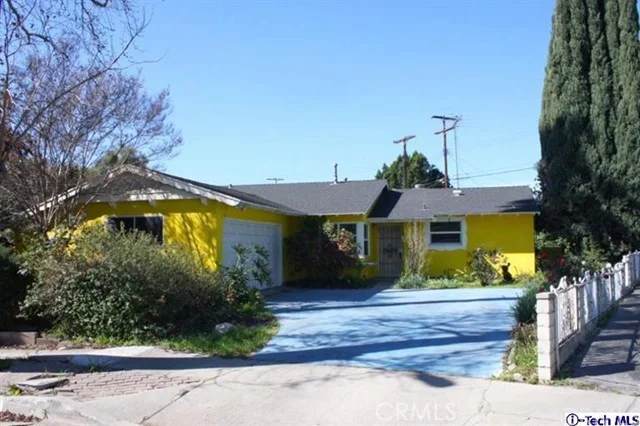 11563 Kismet, Sylmar, CA 91342