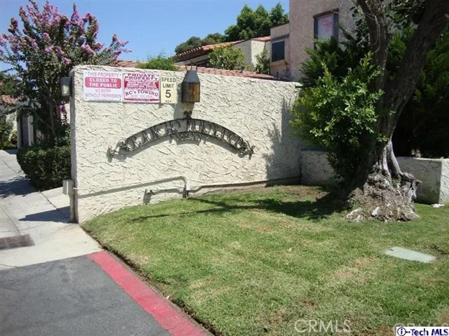 8800 Kester #111, Panorama City, CA 91402