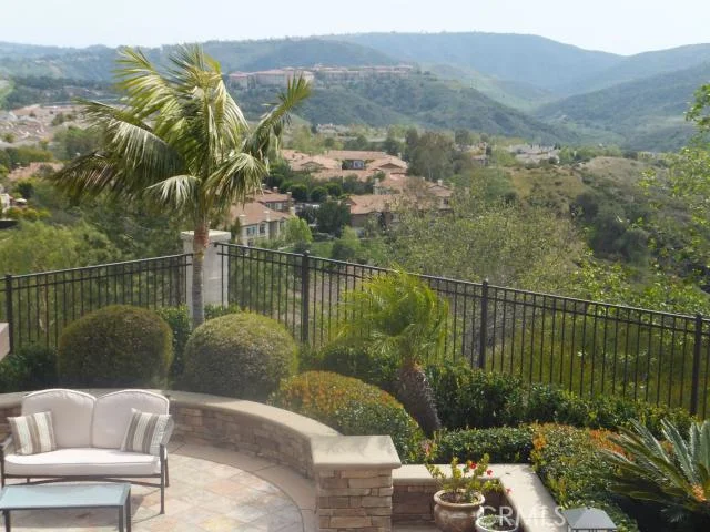 1 Fawnridge, Aliso Viejo, CA 92656