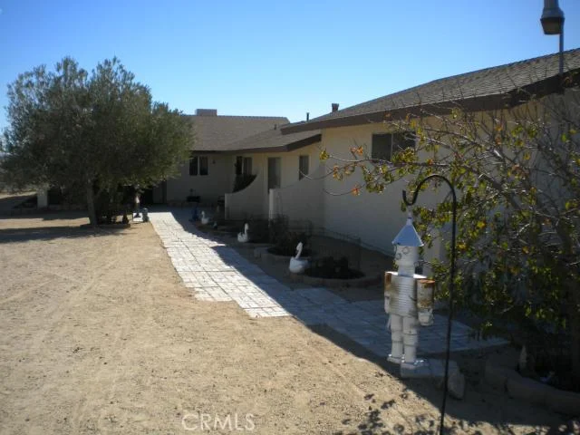 62233 Aberdeen, Joshua Tree, CA 92252