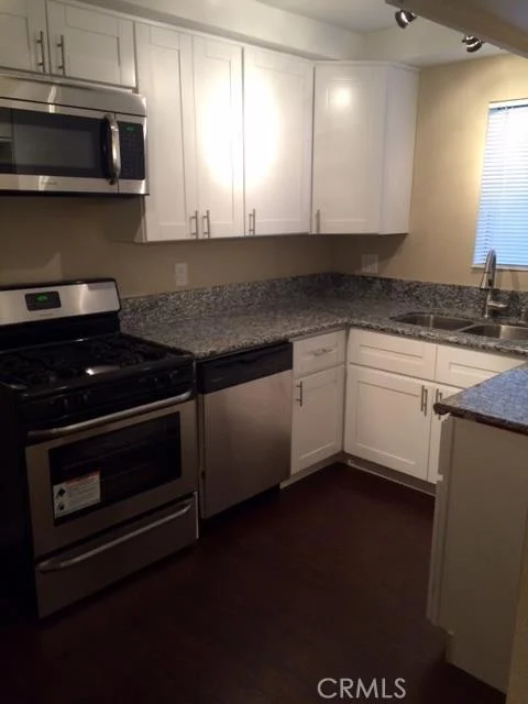 1239 W Rosecrans 14, Gardena, CA 90247