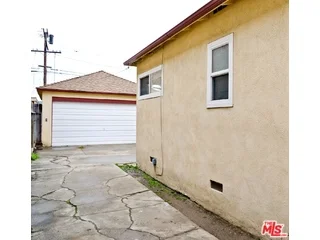 11633 Gale, Hawthorne, CA 90250