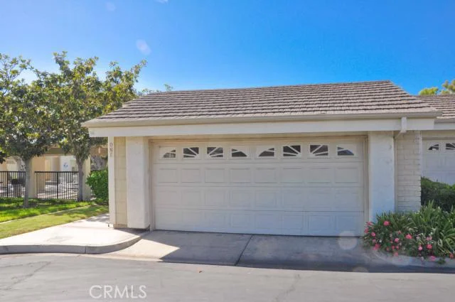 1 Creekwood, Irvine, CA 92604