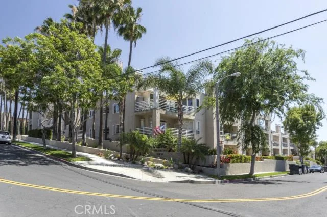 2600 E 20th Street 301C, Signal Hill, CA 90755