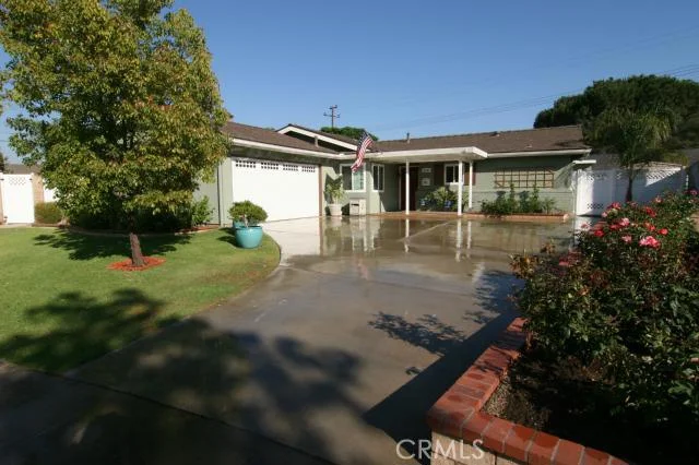 5242 Tango, Anaheim, CA 92807