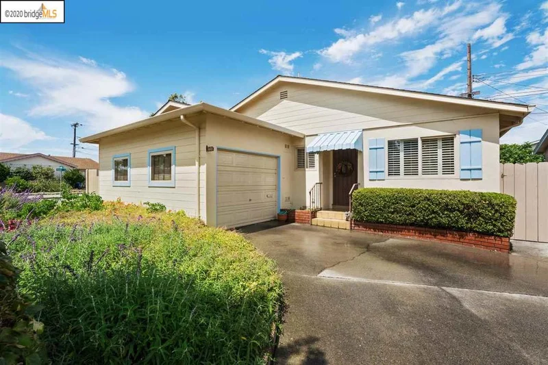 1043 Camellia Dr, Alameda, CA 94502