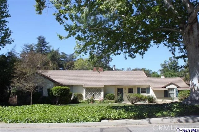 4239 Encinas, La Canada Flintridge, CA 91011
