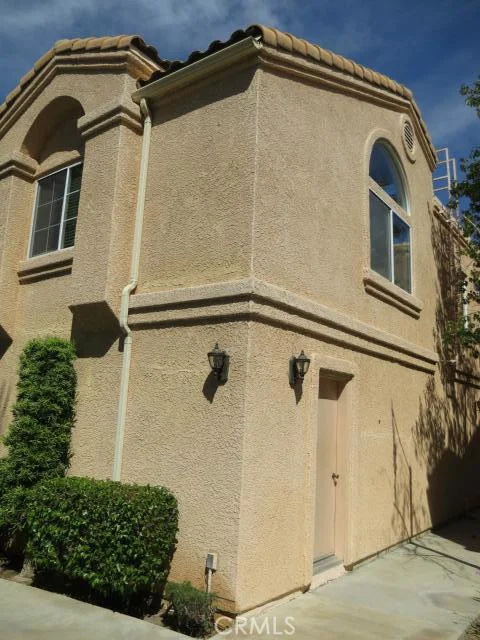 25254 Steinbeck #E, Stevenson Ranch, CA 91381