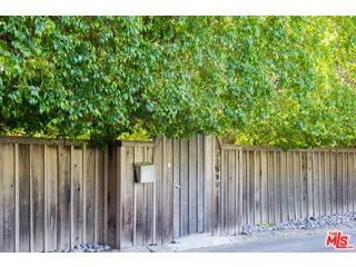 12330 Rochedale, Los Angeles, CA 90049