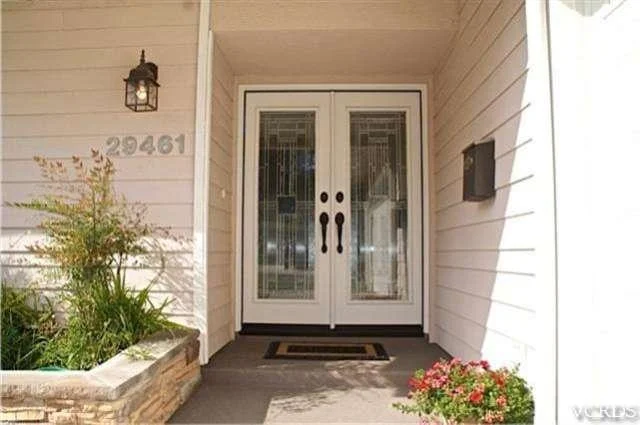 29461 Trailway, Agoura Hills, CA 91301