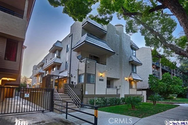 1125 San Rafael #4, Glendale, CA 91201