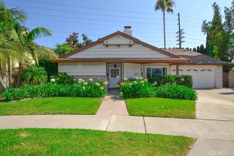 8971 Pinehurst, Westminster, CA 92683