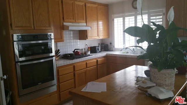 2731 Wood Opal Way, Oxnard, CA 93030