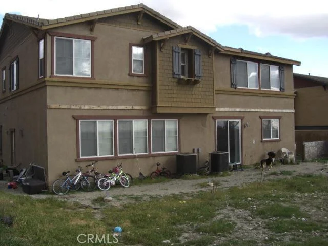 5556 Coralwood, Fontana, CA 92336