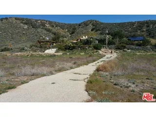 12302 Johnson, Lake Hughes, CA 93532