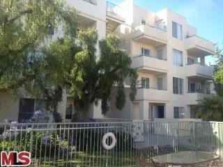 11870 Washington #102, Los Angeles, CA 90066