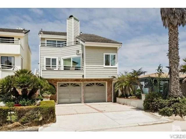 113 Las Palmas, Oxnard, CA 93035