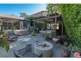 629 Las Casas, Pacific Palisades, CA 90272
