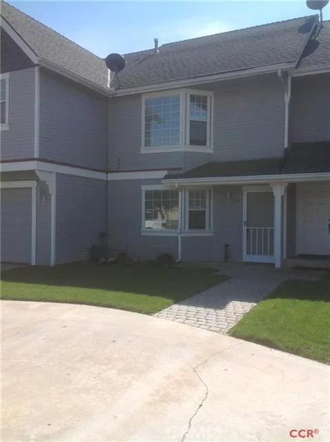 42 Thomas, Templeton, CA 93465