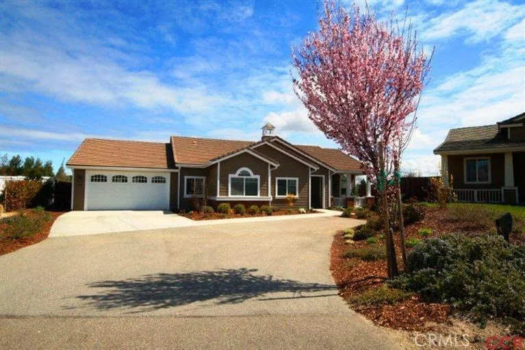 415 Jacob, Templeton, CA 93465