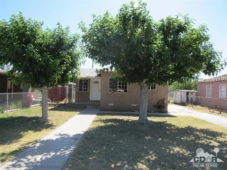 420 1st, Blythe, CA 92225