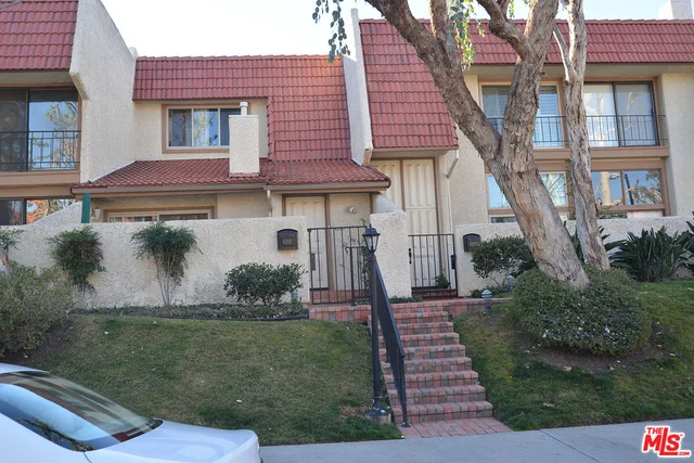 6207 Nita, Woodland Hills, CA 91367
