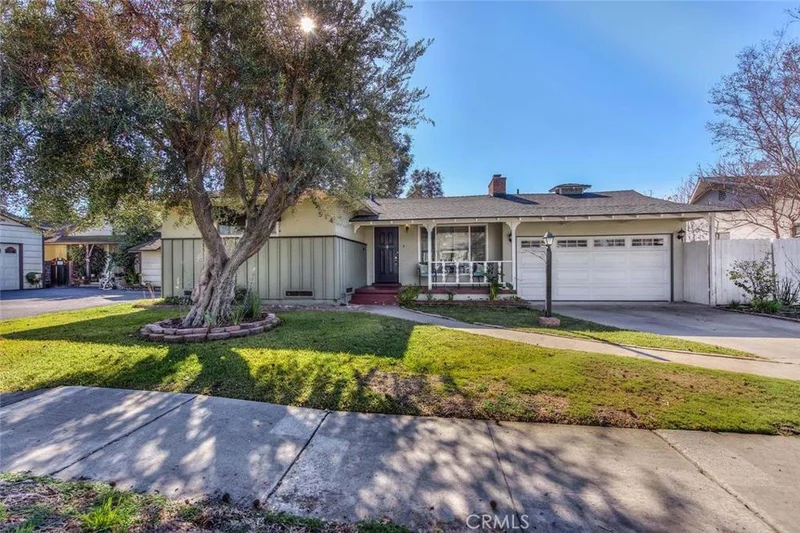 514 W Park Lane, Santa Ana, CA 92706
