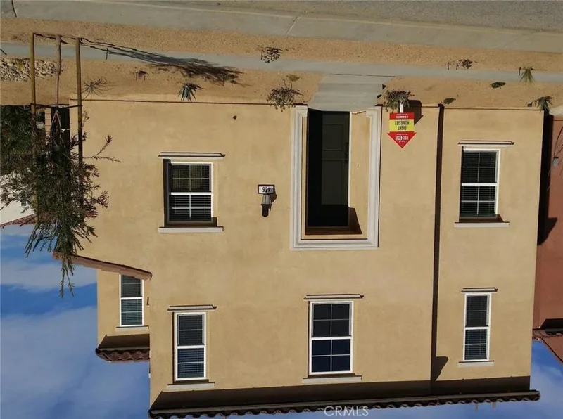 466 Via De La Paz, Palm Desert, CA 92211