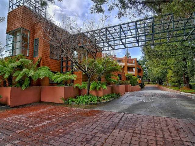 4250 El Camino Real #222, Palo Alto, CA 94306