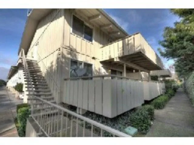 255 S Rengstorff 78, Mountain View, CA 94040