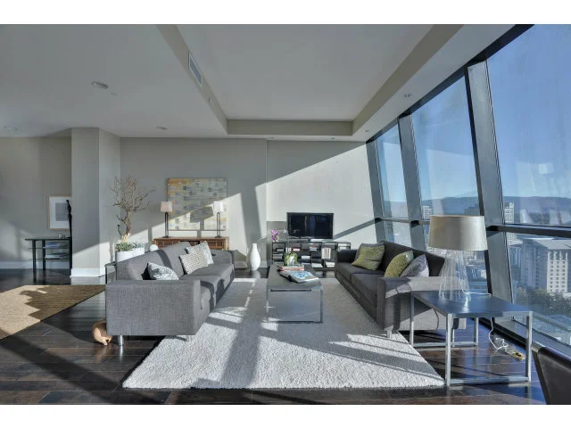 88 San Fernando #2204, San Jose, CA 95113