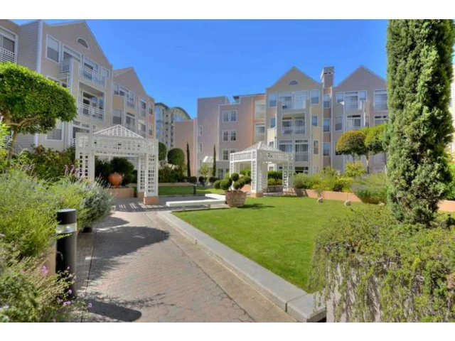 550 Ortega Avenue B330, Mountain View, CA 94040
