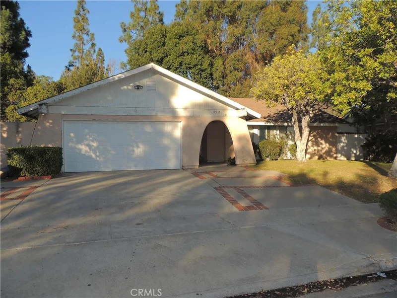 25351 Pino, Lake Forest, CA 92630