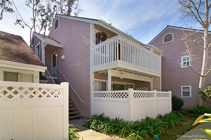 10 Terrace, Laguna Niguel, CA 92677