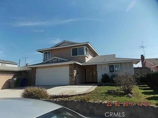 1874 Cyrene, Carson, CA 90746