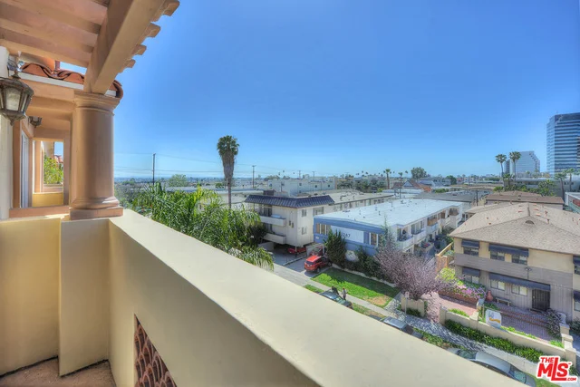 1246 Armacost #Ph1, Los Angeles, CA 90025