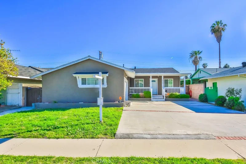424 230th, Carson, CA 90745