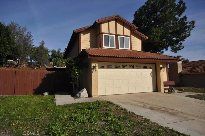 11255 Saint Anton, Riverside, CA 92505