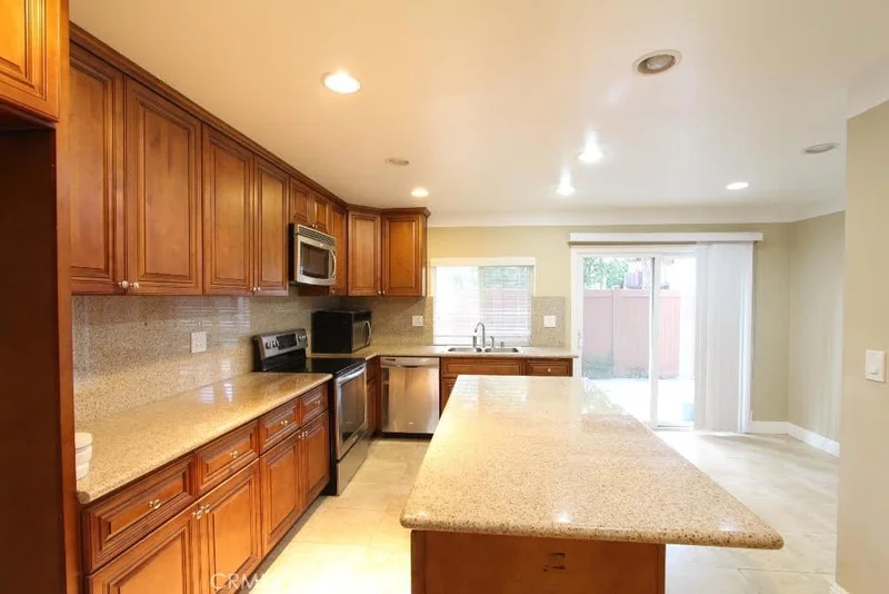1030 Macarthur #135, Santa Ana, CA 92707
