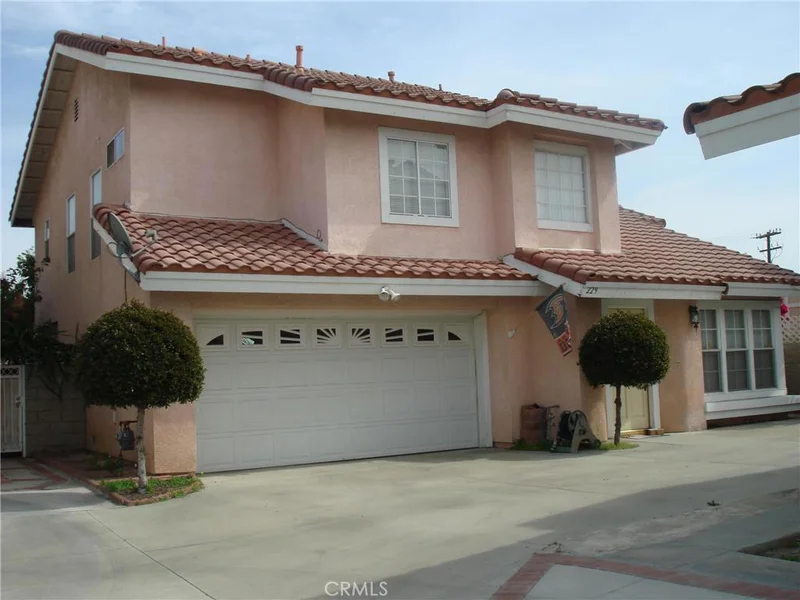 229 Kenton, Santa Ana, CA 92704