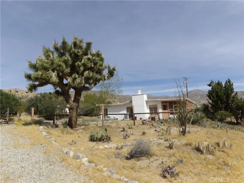 11548 San Gorgonio, Morongo Valley, CA 92256