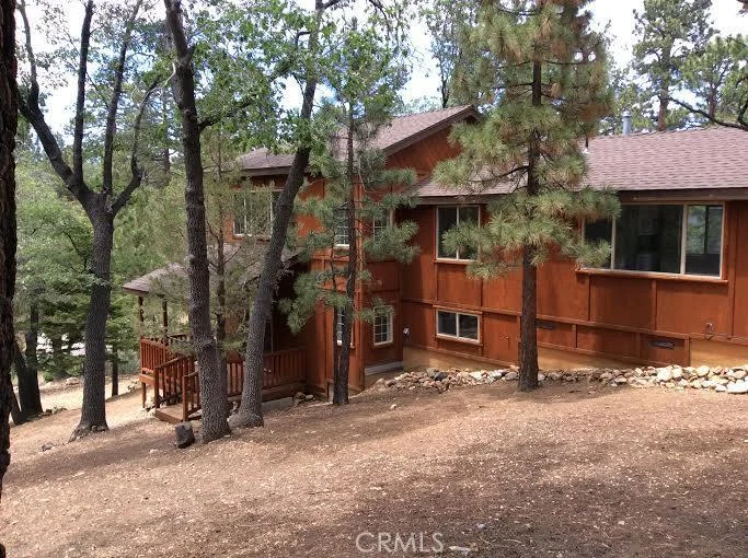 874 Riverside, Sugar Loaf, CA 92386