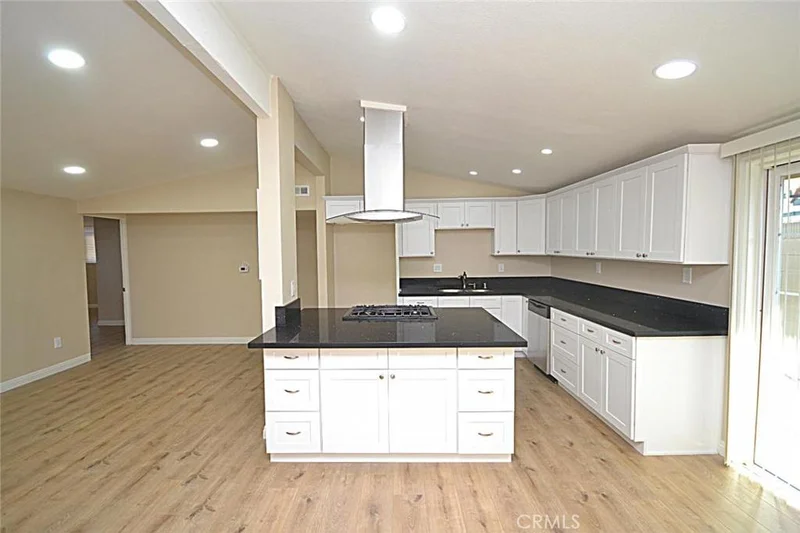 554 Revere, Anaheim, CA 92805