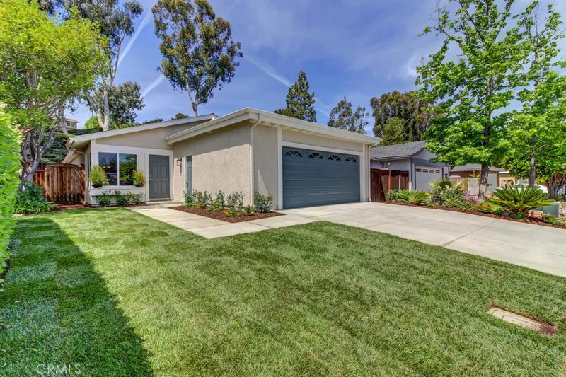 27103 Ayamonte, Mission Viejo, CA 92692